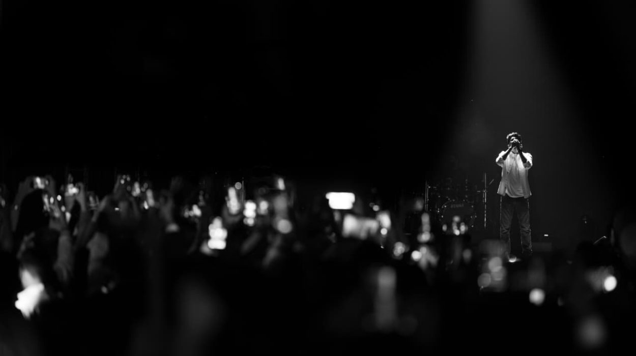 WhatsApp Image 2026-04-19 at 16.40.45 (1)